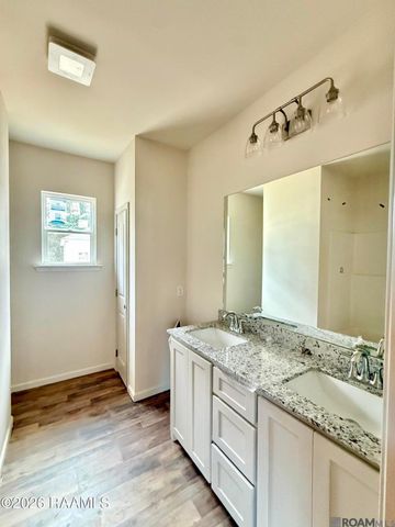 7019 Chandler Bluff Rd, Denham Springs, LA 70706