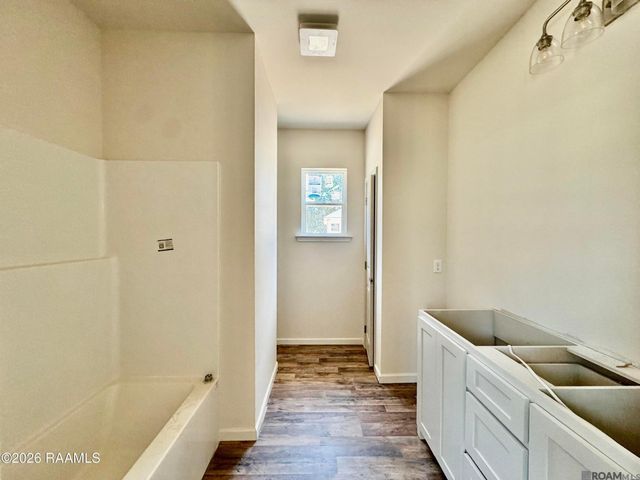 7019 Chandler Bluff Rd, Denham Springs, LA 70706