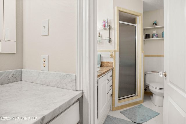 842 Ancient Oaks Circle, Biloxi, MS 39532