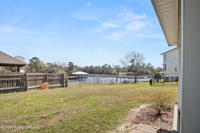 842 Ancient Oaks Circle, Biloxi, MS 39532