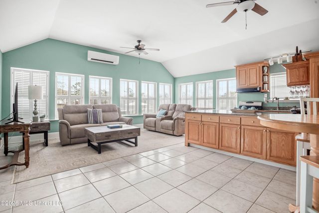 842 Ancient Oaks Circle, Biloxi, MS 39532