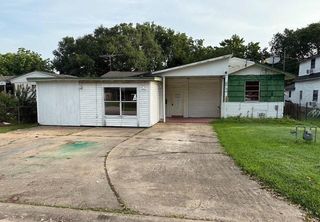 802 Matamoros Drive, Rosenberg, TX 77471