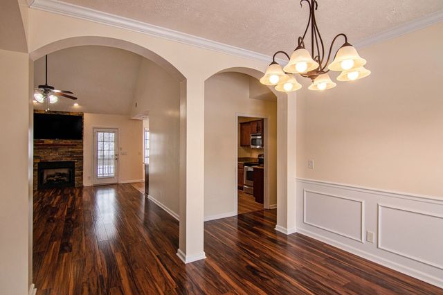 3136 Hawthorn Drive, Clarksville, TN 37043