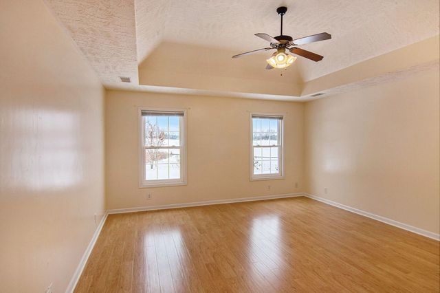 3136 Hawthorn Drive, Clarksville, TN 37043