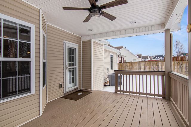 3136 Hawthorn Drive, Clarksville, TN 37043