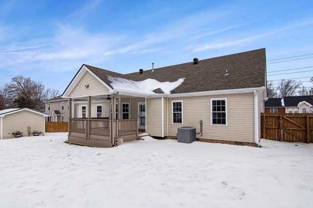 3136 Hawthorn Drive, Clarksville, TN 37043