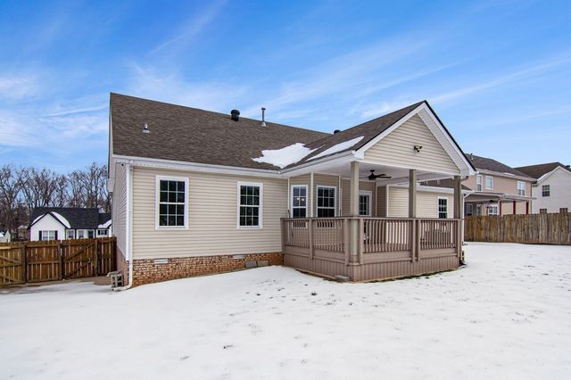 3136 Hawthorn Drive, Clarksville, TN 37043