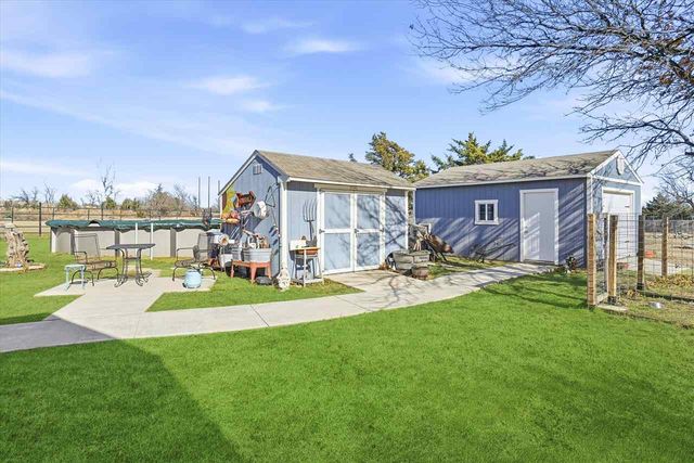 7304 NE Cache Rd, Lawton, OK 73507