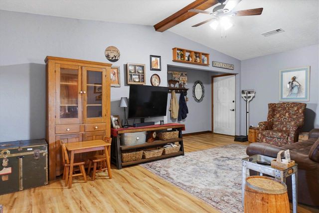 7304 NE Cache Rd, Lawton, OK 73507