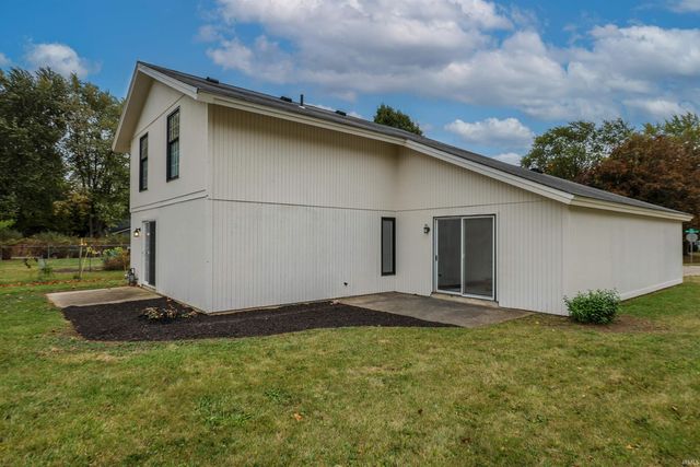 7327 Kern Valley Drive, Fort Wayne, IN 46815