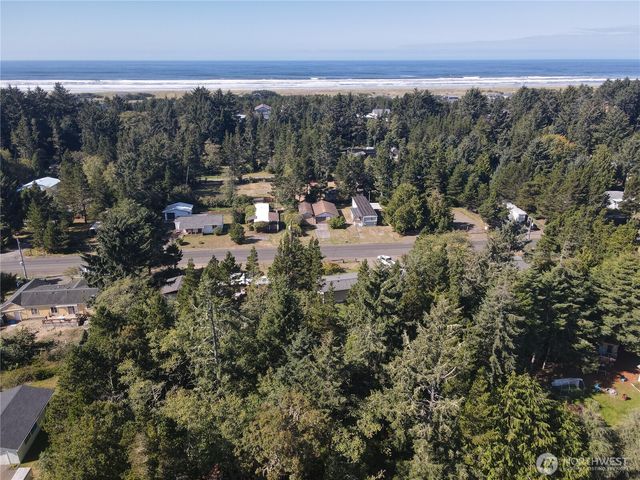 29 xxx N Lane, Ocean Park, WA 98640