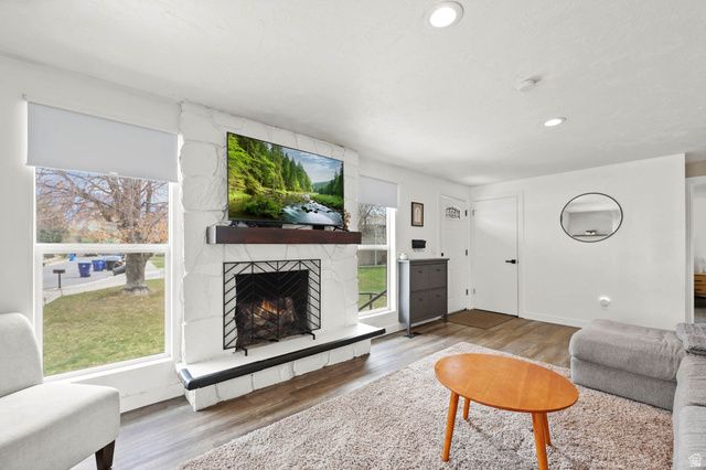 5844 S 920 E, Murray, UT 84121
