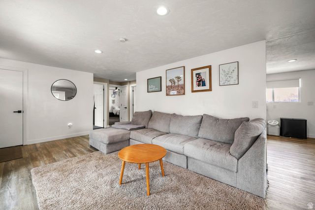 5844 S 920 E, Murray, UT 84121