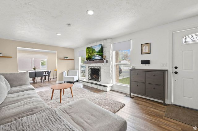 5844 S 920 E, Murray, UT 84121
