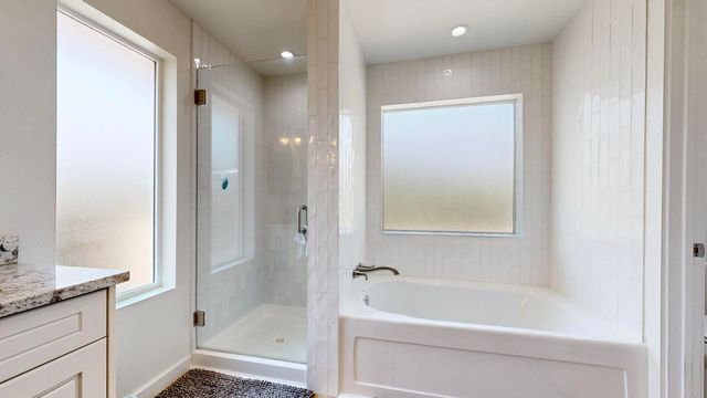 6 Adobe Lane, Peralta, NM 87042