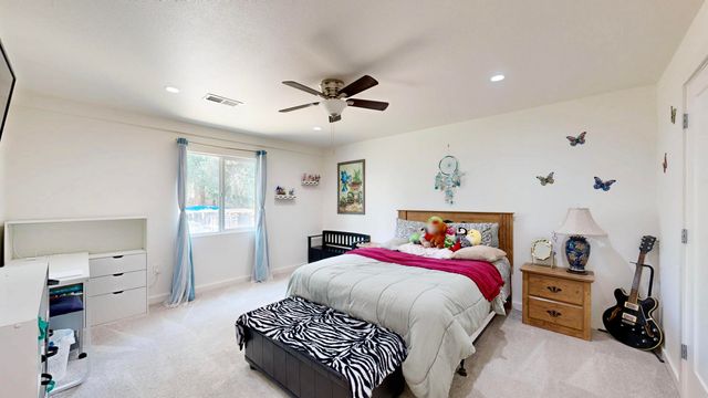 6 Adobe Lane, Peralta, NM 87042