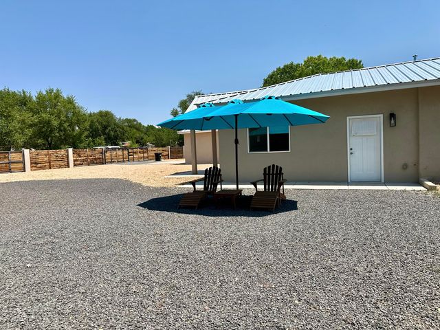 6 Adobe Lane, Peralta, NM 87042