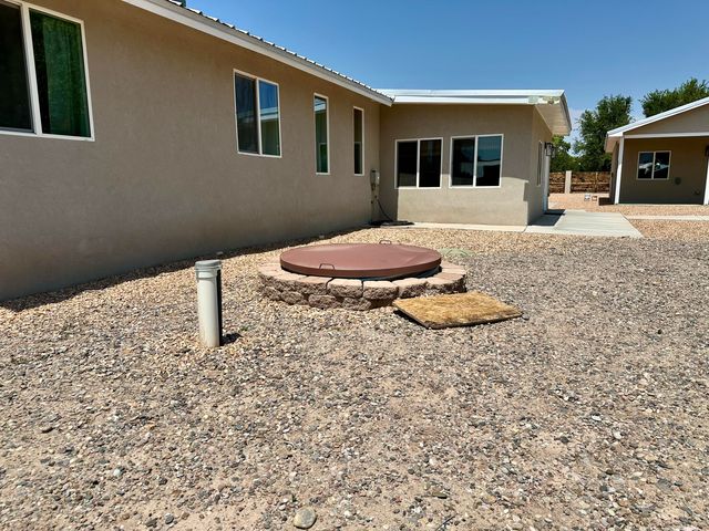 6 Adobe Lane, Peralta, NM 87042