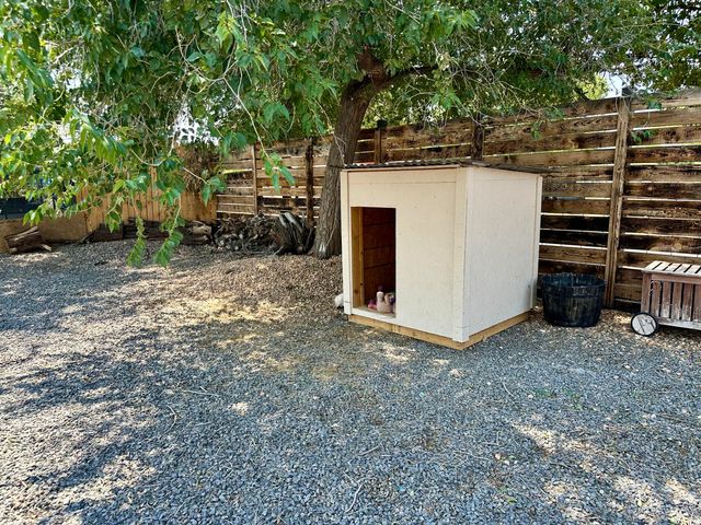 6 Adobe Lane, Peralta, NM 87042