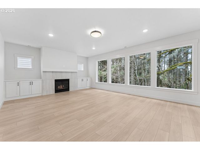 867 Butte Dr, Forest Grove, OR 97116