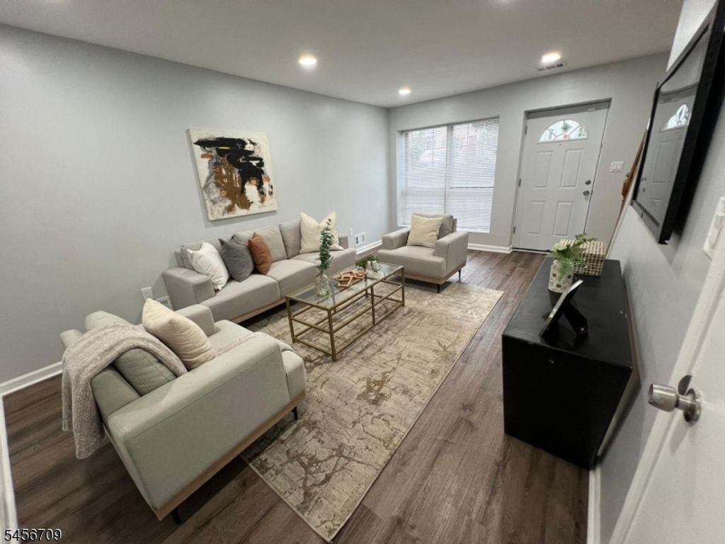 17 Rutgers Dr 17, Newark City, NJ 07103 — photo 2