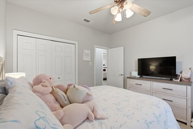 1690 Lawlis Lane, Sanger, TX 76266