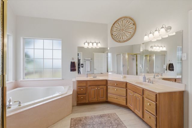 1690 Lawlis Lane, Sanger, TX 76266