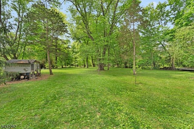 36 Gates Rd, Franklin Twp., NJ 08873