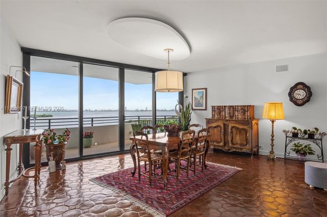 720 NE 69th St 11S, Miami, FL 33138