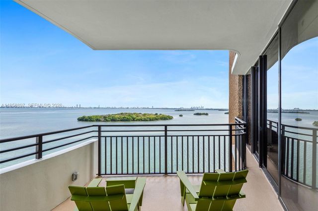 720 NE 69th St 11S, Miami, FL 33138