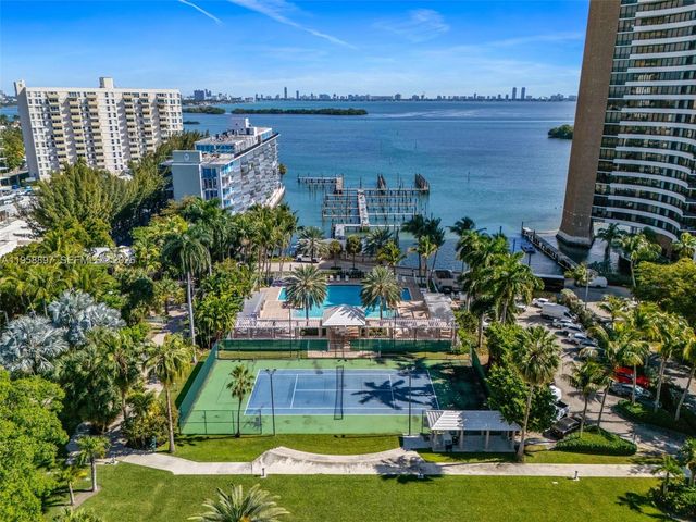 720 NE 69th St 11S, Miami, FL 33138