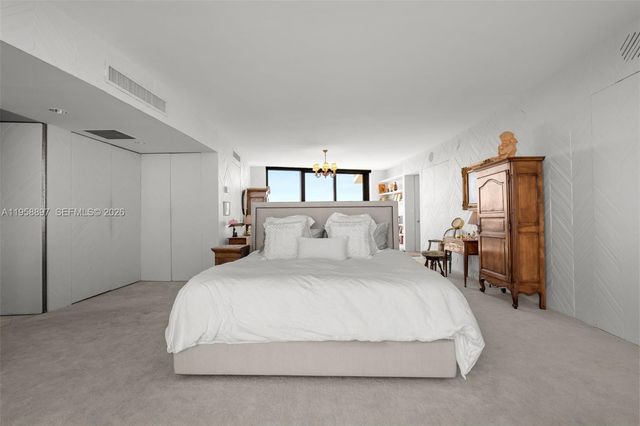 720 NE 69th St 11S, Miami, FL 33138