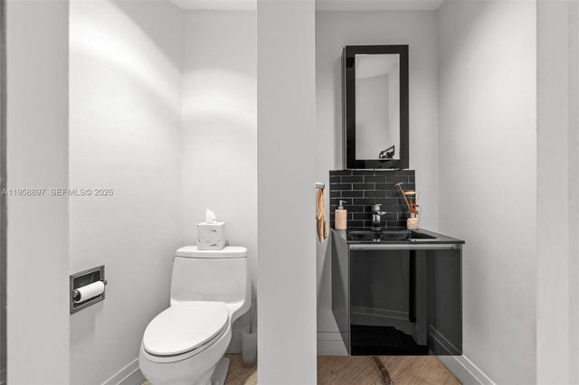 720 NE 69th St 11S, Miami, FL 33138