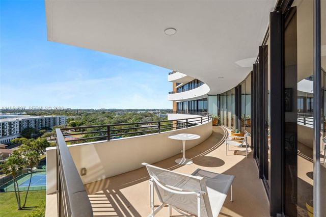 720 NE 69th St 11S, Miami, FL 33138