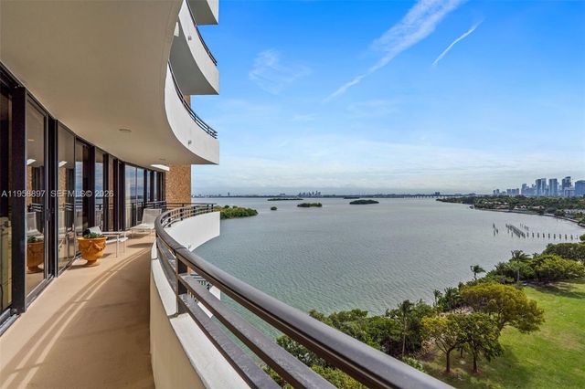 720 NE 69th St 11S, Miami, FL 33138