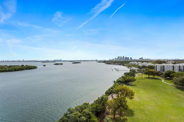 720 NE 69th St 11S, Miami, FL 33138