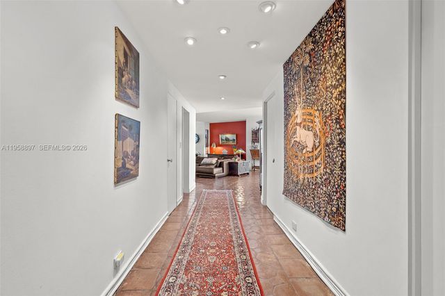 720 NE 69th St 11S, Miami, FL 33138