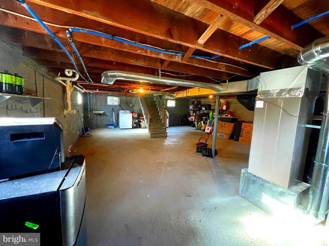 1287 CLEMENTS BRIDGE RD, Woodbury, NJ 08096