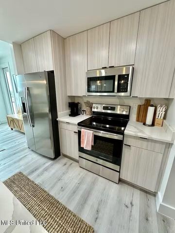 1302 Magnolia Street, 202, Gulfport, MS 39507