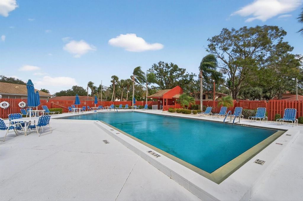 Image 19 of property listing at 413 LAKE POINT COURT 4-B, Sun City Center, FL 33573