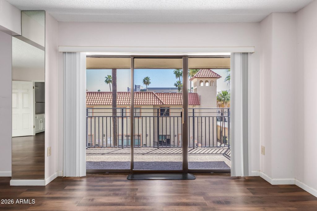 10330 W Thunderbird Boulevard C308, Sun City, AZ 85351 — photo 5