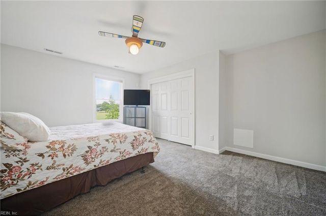 2912 Ryan CT, Virginia Beach, VA 23456