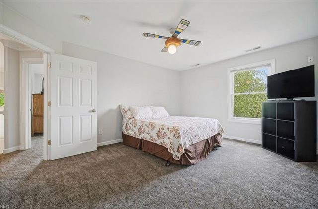 2912 Ryan CT, Virginia Beach, VA 23456