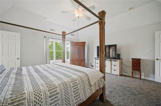 2912 Ryan CT, Virginia Beach, VA 23456