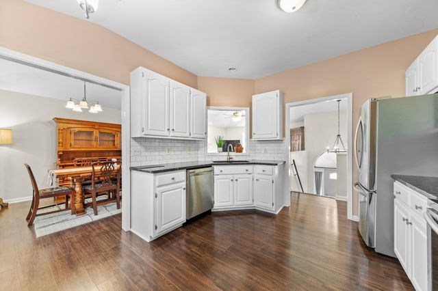 107 Timberland Dr, Columbia, TN 38401