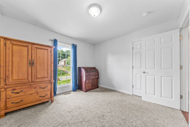 107 Timberland Dr, Columbia, TN 38401