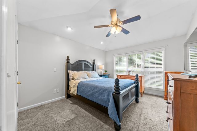 107 Timberland Dr, Columbia, TN 38401