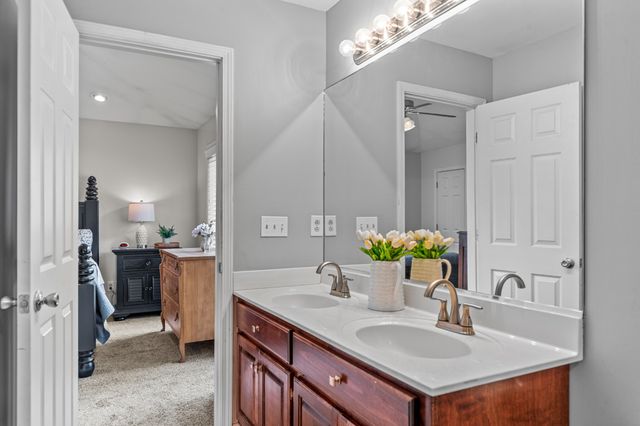107 Timberland Dr, Columbia, TN 38401