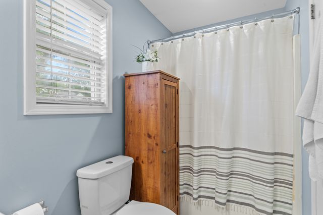 107 Timberland Dr, Columbia, TN 38401