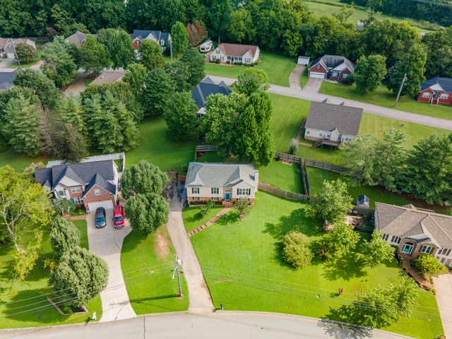 107 Timberland Dr, Columbia, TN 38401